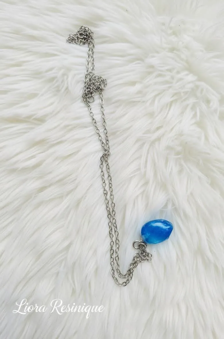 Tear drop neckpiece - Image 1