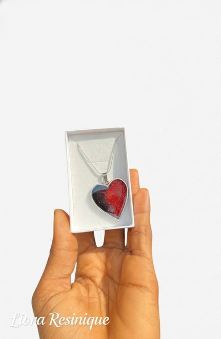 Midnight Crimson Neckpiece 