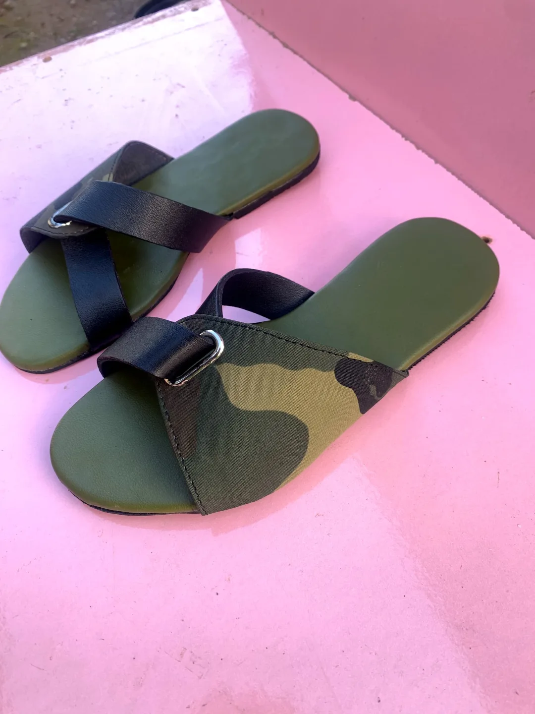 Leather Palm - Image 1