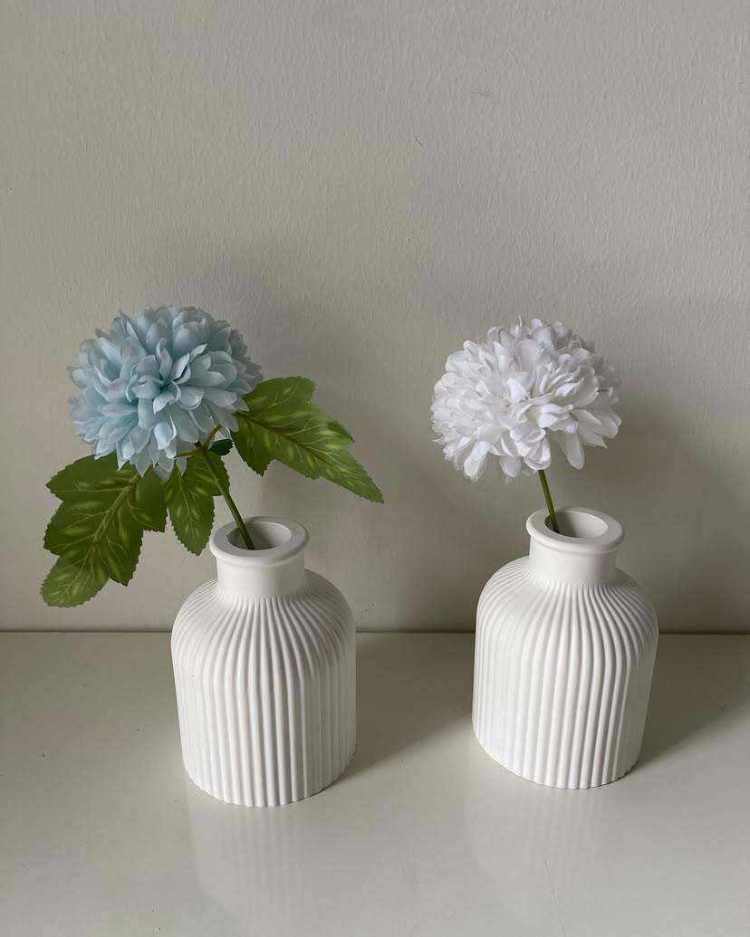 Gypsum stripped vase