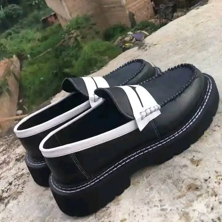 Men's Loafers shoe - Image 1